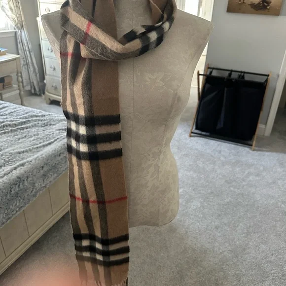 Burberry Tan and Black Checkered Scarf - Picture 3 of 3